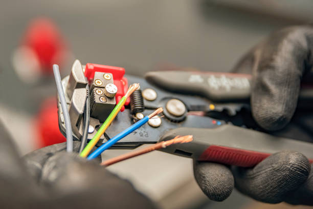 Best Affordable Emergency Electrician  in Buxton, NC